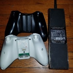 PS3 CONTROLLER, XBOX 360 CONTROLLERS  AND CHARGER, WII CHARGER ** SOLD AS IS